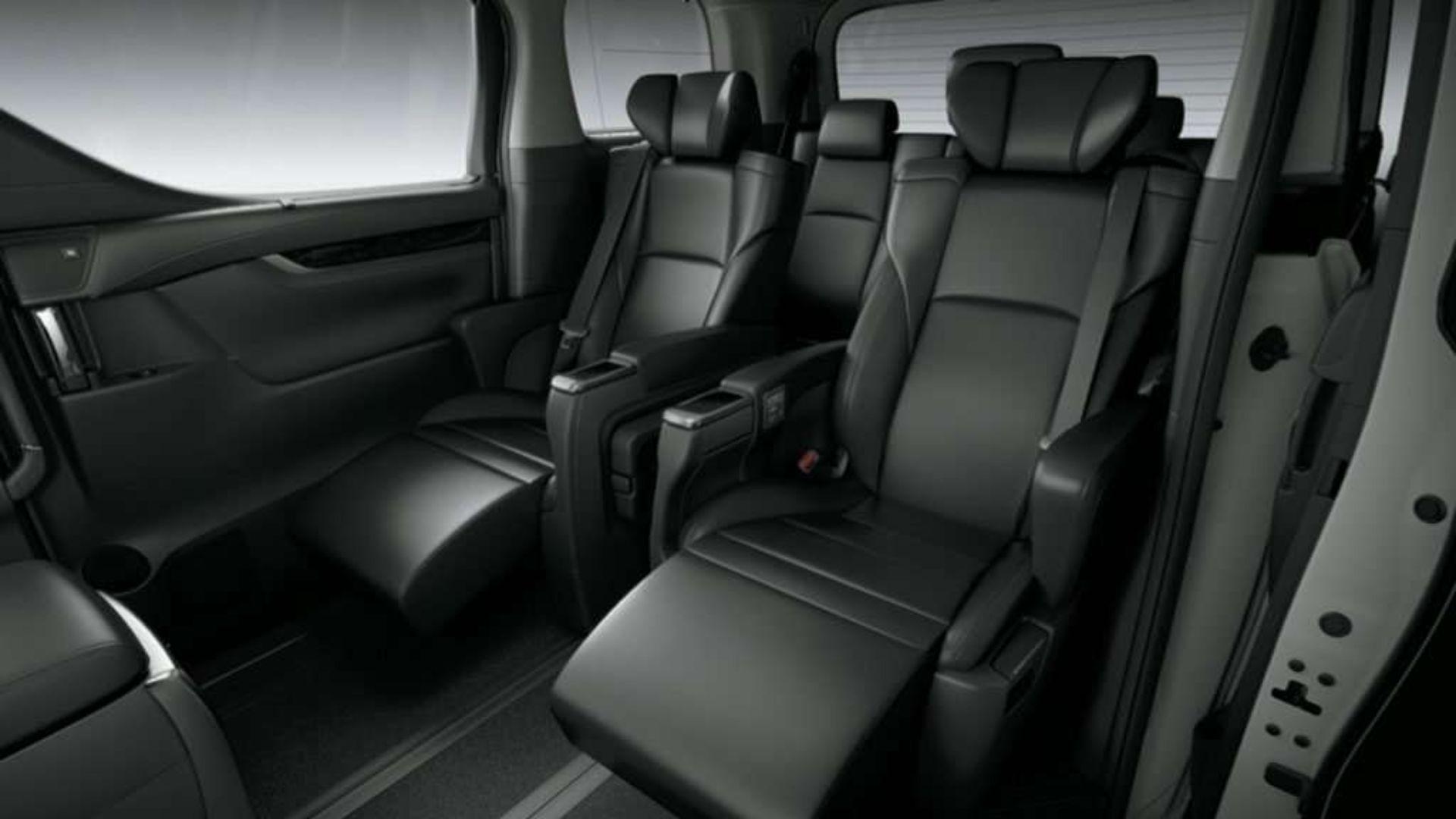 TRAC - LuxCar - Toyota Alphard - Interior 2.jpg