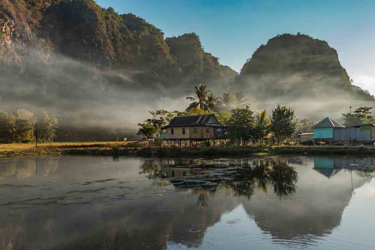 07 Melihat Pesona Rammang-Rammang Di Makassar, Salah Satu Pegunungan Kapur Terbesar Dunia.jpg