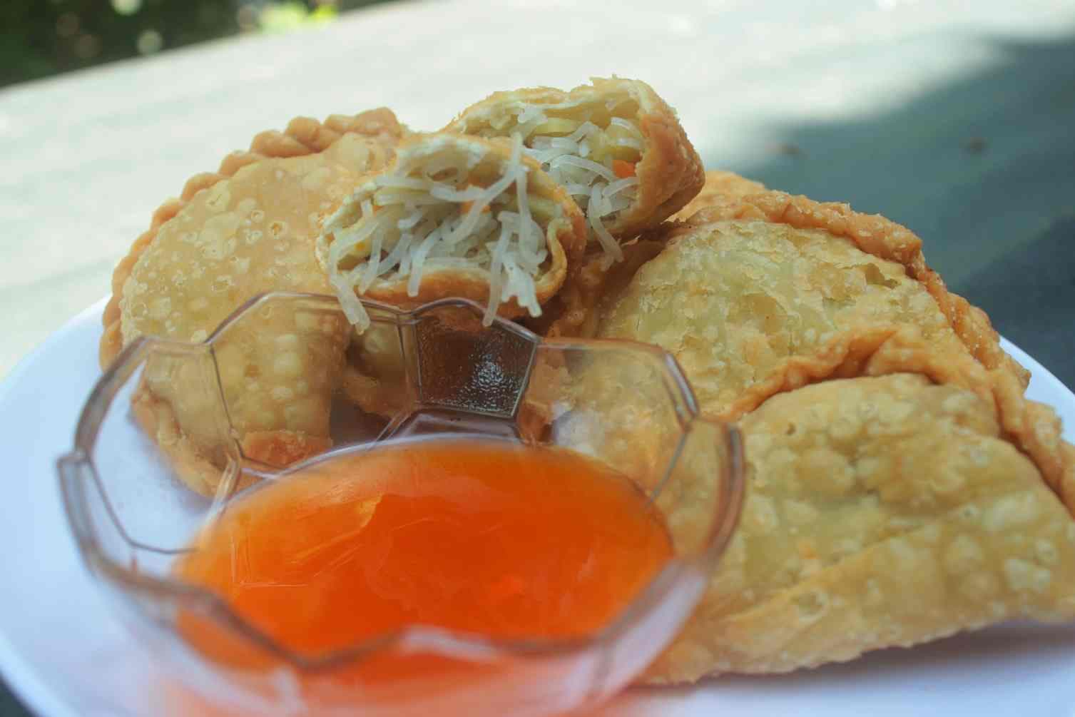 07 Ragam Kuliner Yang Wajib Dicicipi Saat Berkunjung Ke Makassar.jpg