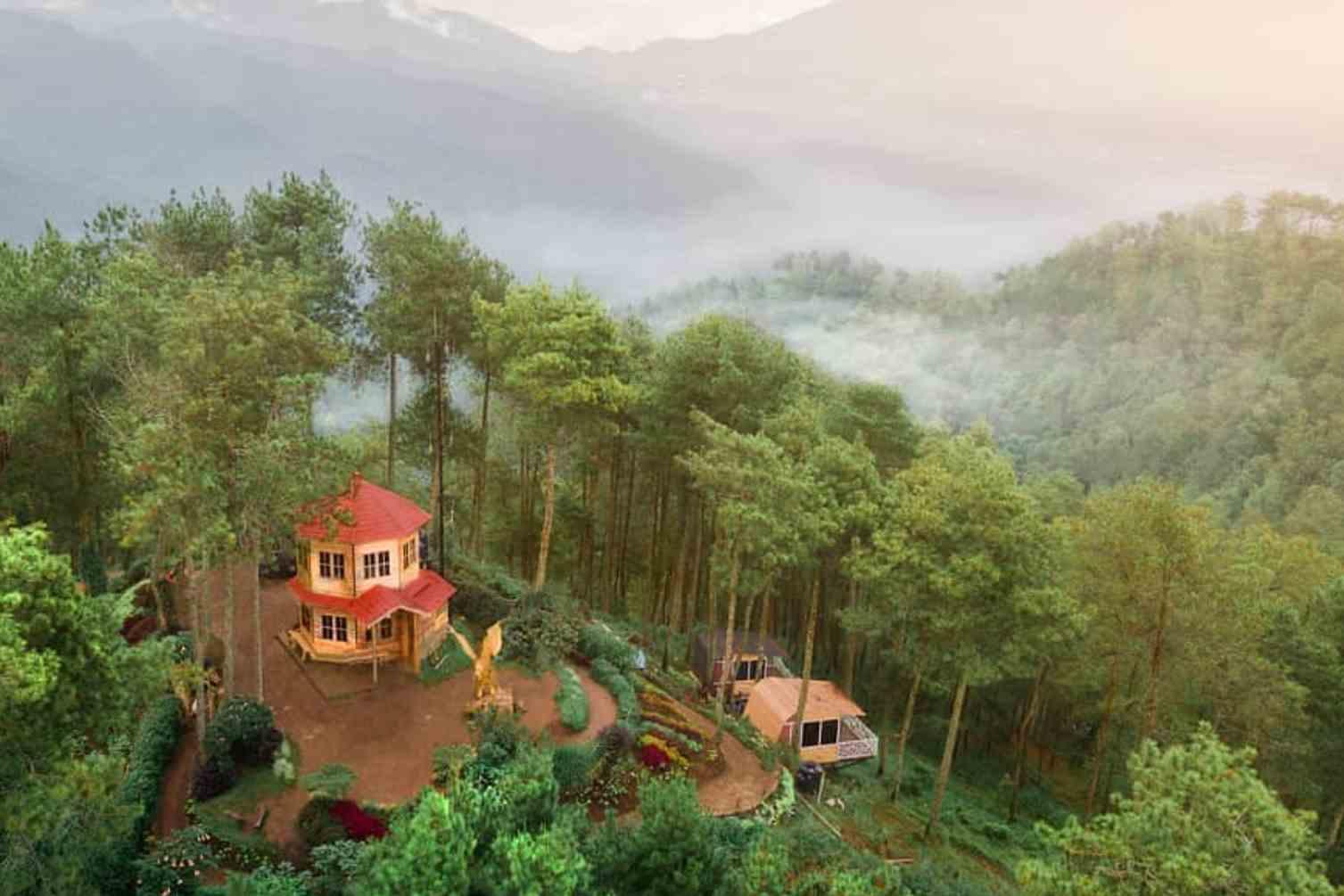Eksplorasi Taman Langit Gunung Banyak, Destinasi Instagramable di Malang