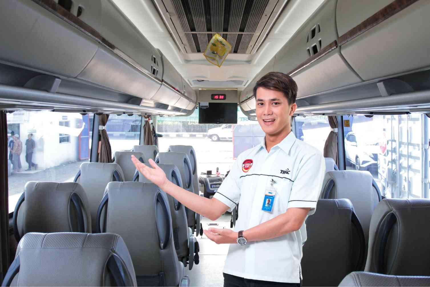 Selain Fasilitas, Kualitas Pengemudi juga Penting diperhatikan saat Sewa Bus