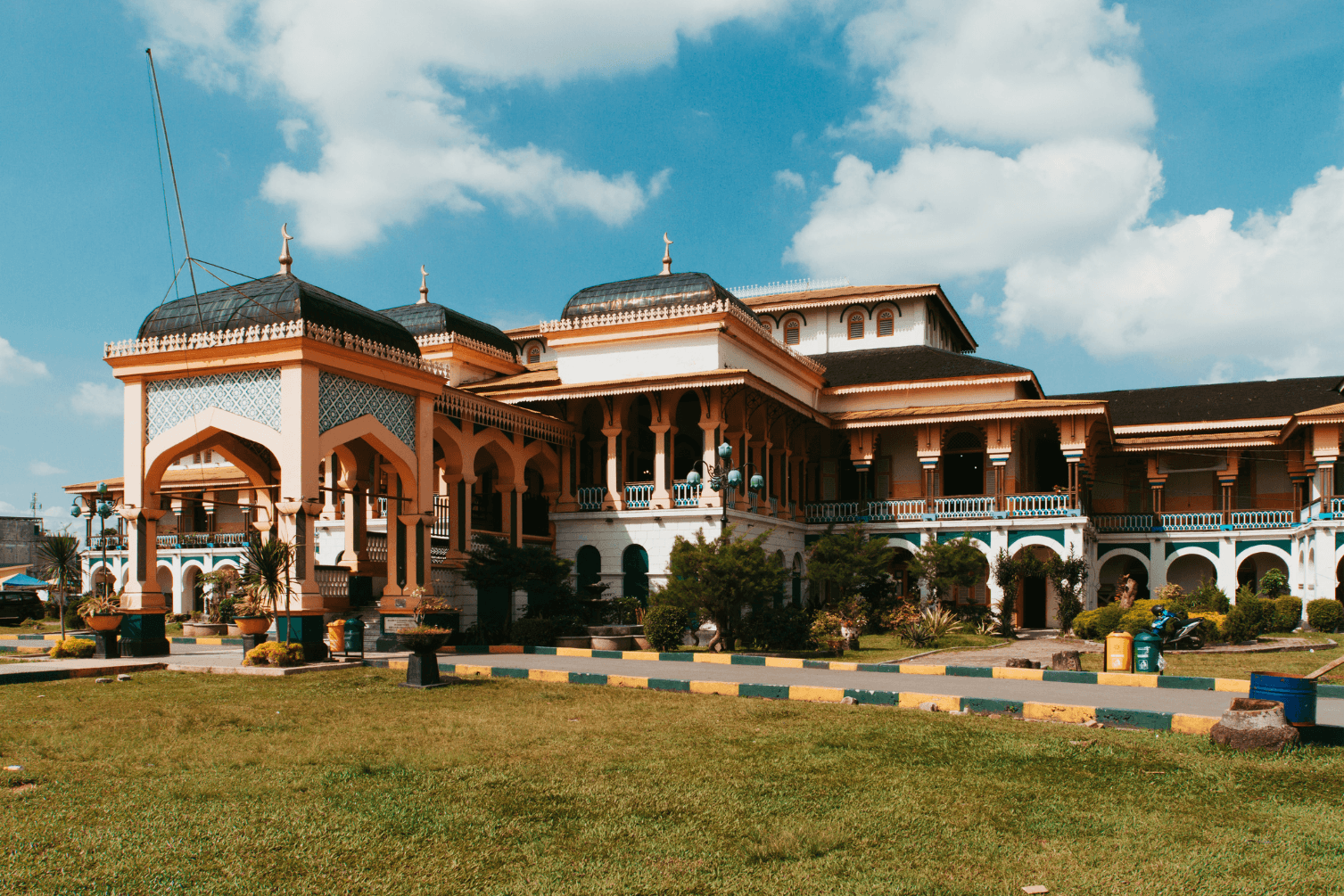 Ragam Wisata Medan dan Kulinernya yang Otentik