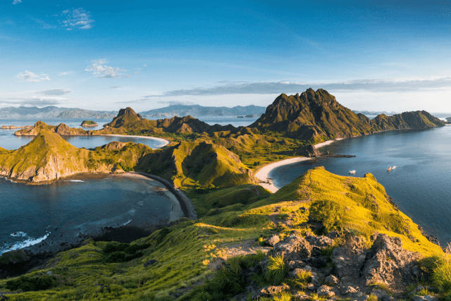 Jelajah Labuan Bajo, Surga Terpencil di Timur Indonesia