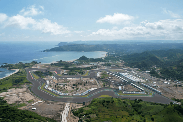 Tips Nyaman Nonton MotoGP Mandalika 2023