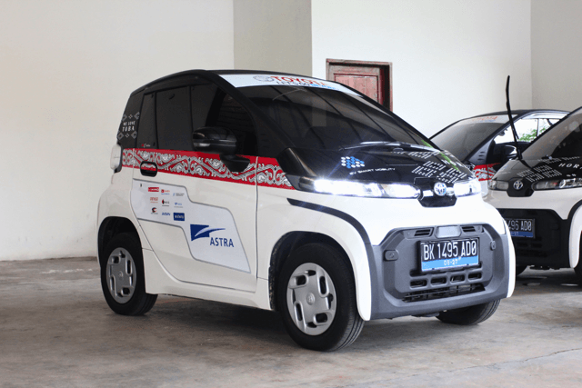 Jajal Toyota C+POD dengan Rental Mobil Listrik TRAC
