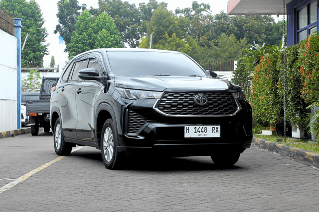 Jadi Kendaraan Paus Fransiskus di Jakarta, Ini Keunggulan Innova Zenix