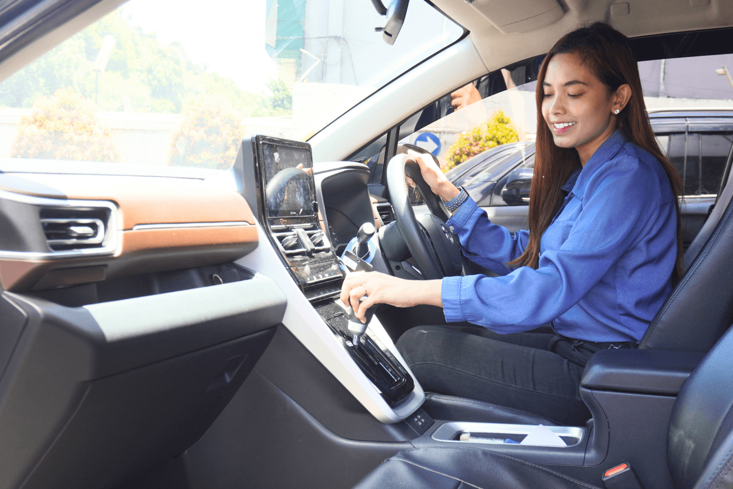 5 Keuntungan Sewa Mobil Bulanan di TRAC
