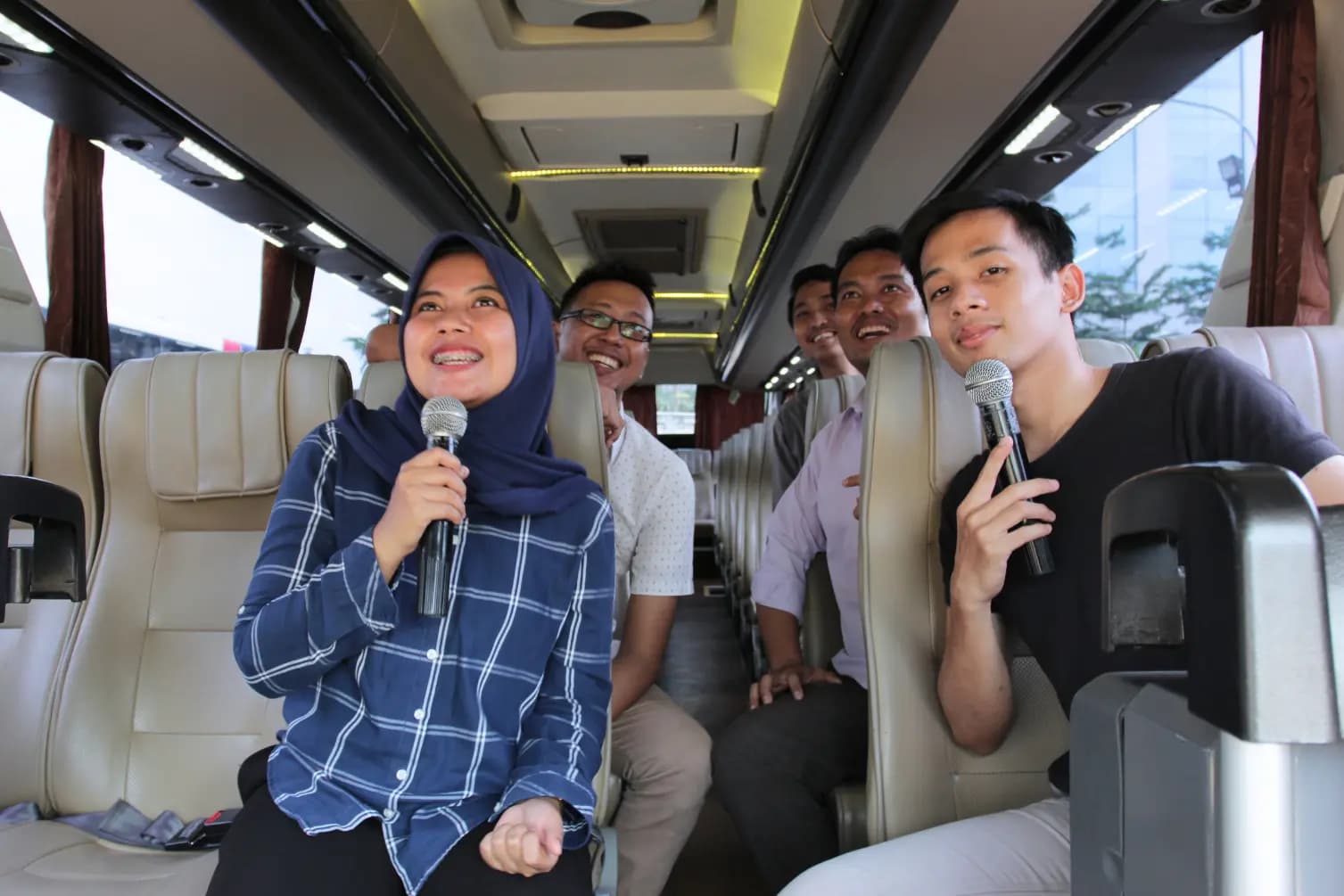5 Alasan Mudik Lebaran Lebih Asik Sewa Bus Pariwisata