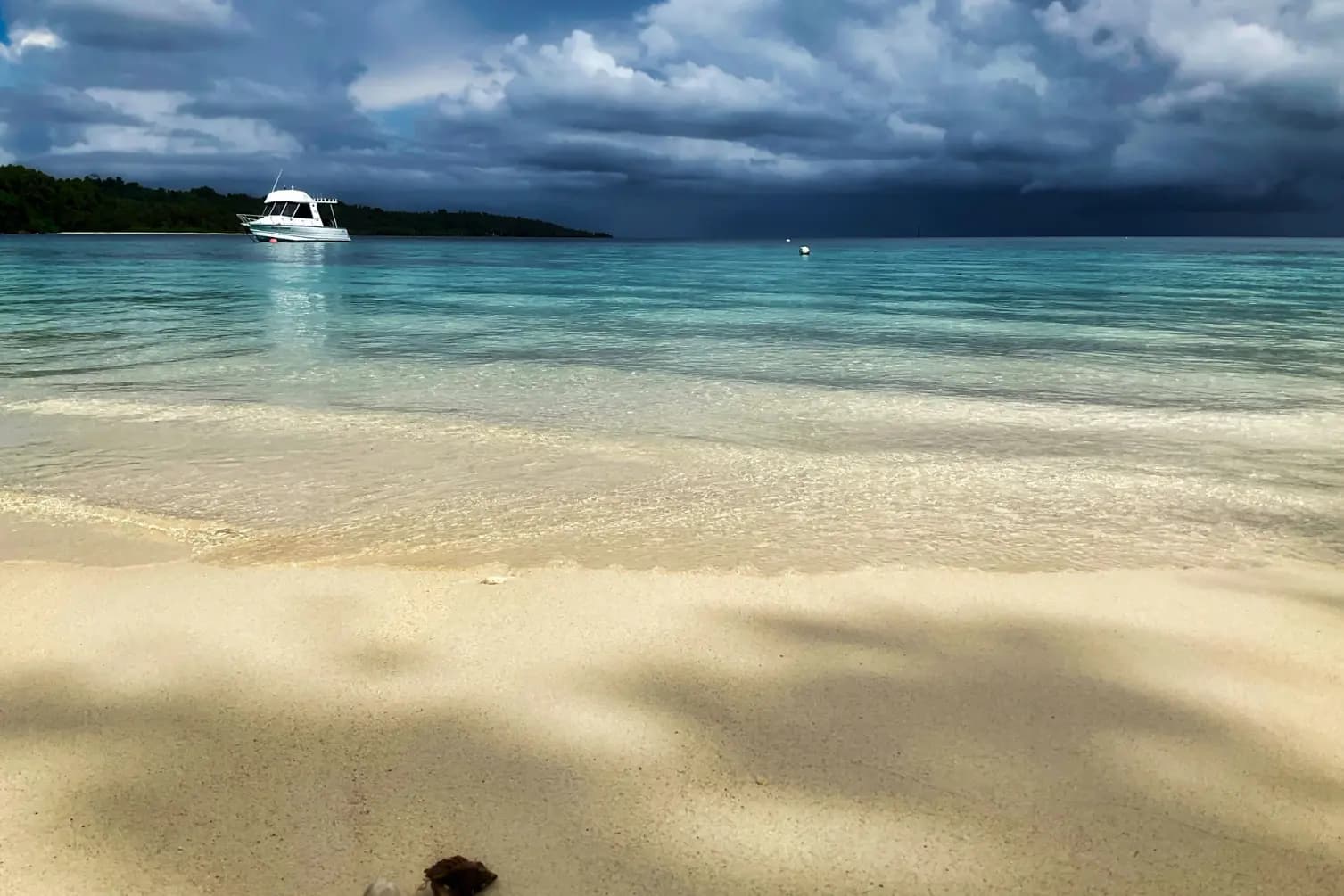 Melihat Pantai-pantai Cantik di Sumatera Barat