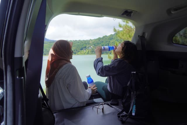 Rental Mobil TRAC buat Liburan, Bayarnya Cuma Pakai Video