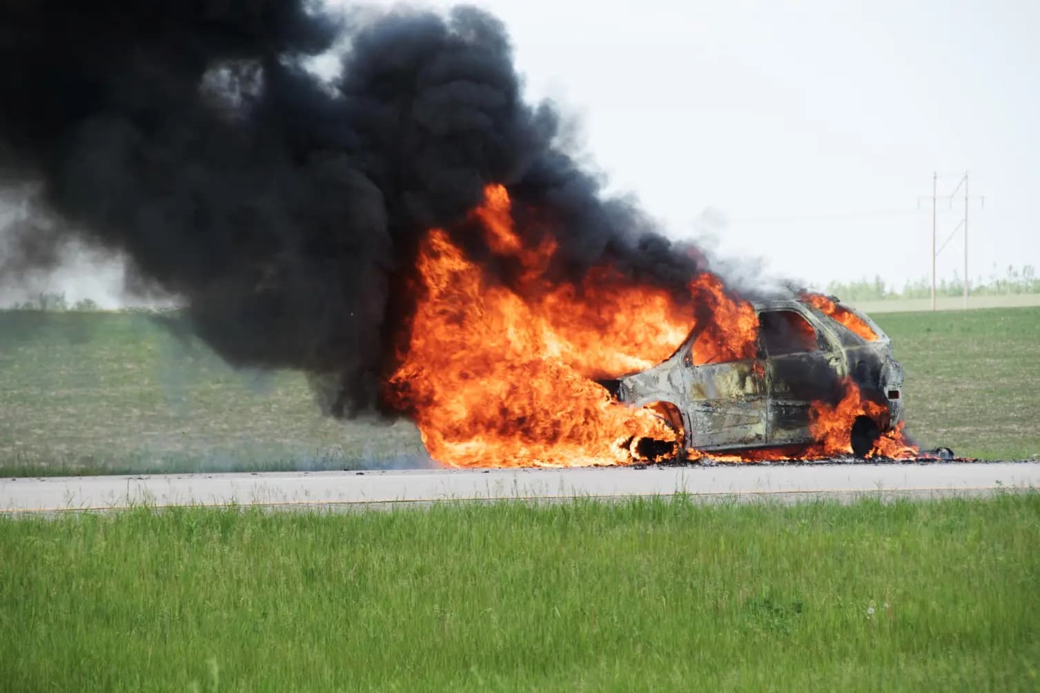Cuaca Panas Bisa Sebabkan Mobil Terbakar, Mitos atau Fakta?