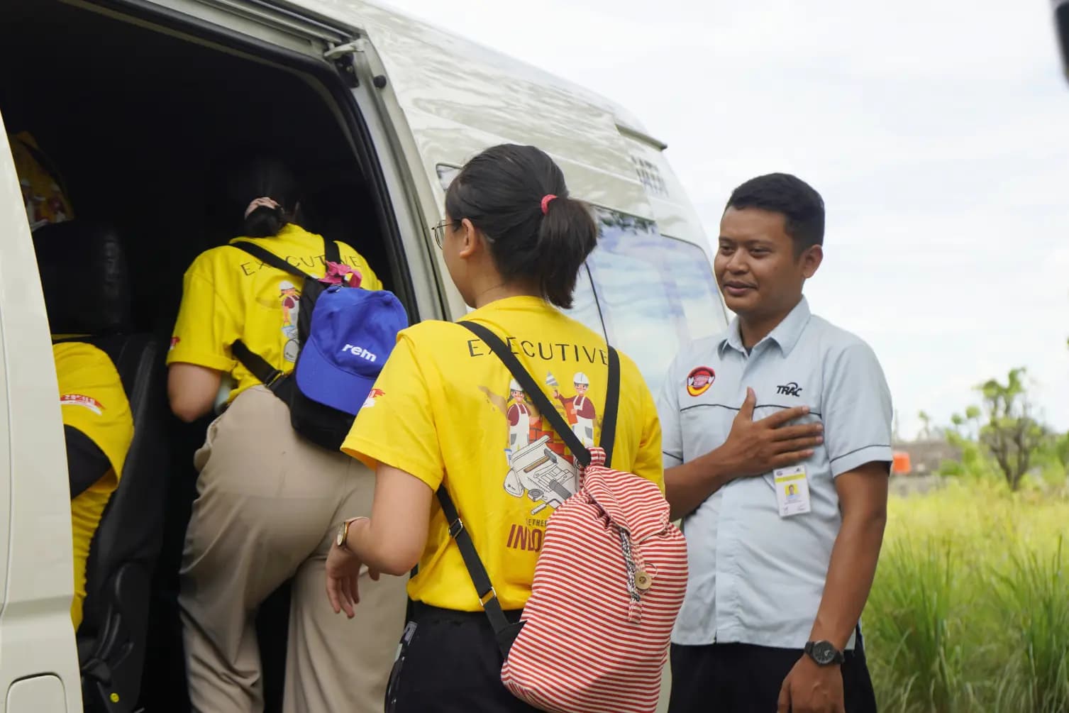 Shuttle Karyawan: Solusi Efisien Transportasi Perusahaan