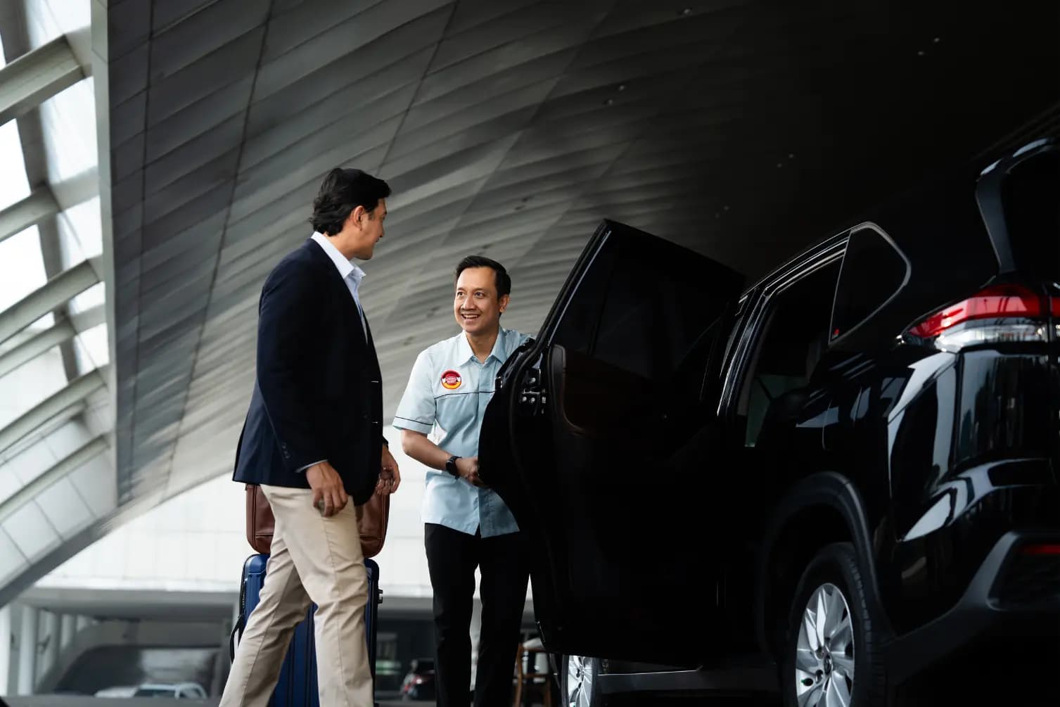 Kapan Perlu Sewa Mobil dengan Pengemudi Lewat Pick Up Now?