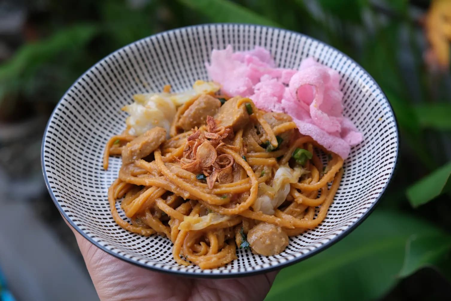 Tempat Makan Mie Gomak Terenak di Medan